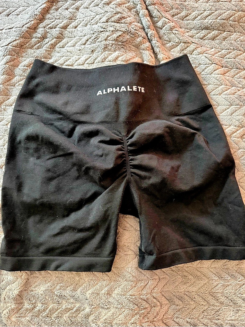Alphalete amplify shorts